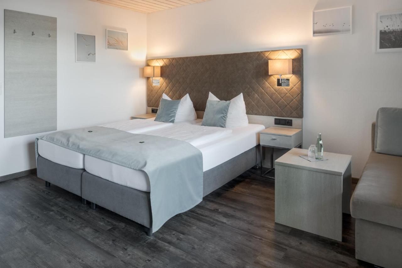 Hotel Garni Moewe Am See Prien am Chiemsee Exterior foto